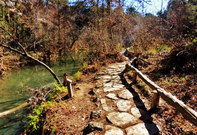 Hiking Trail, Hamilton Pool