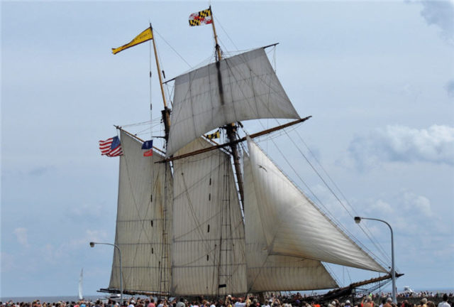 Harbor, tall-ships-duluth