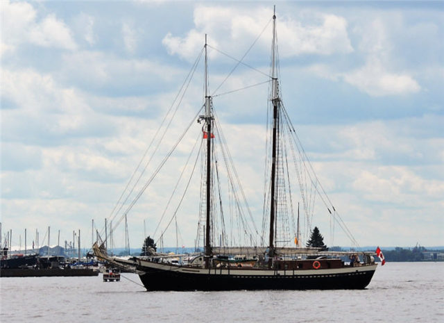 Mist of Avalon, Tall Ships Duluth