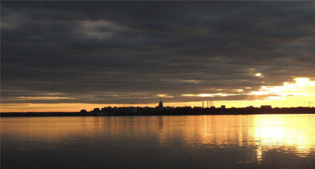 Cloud, lake-monona